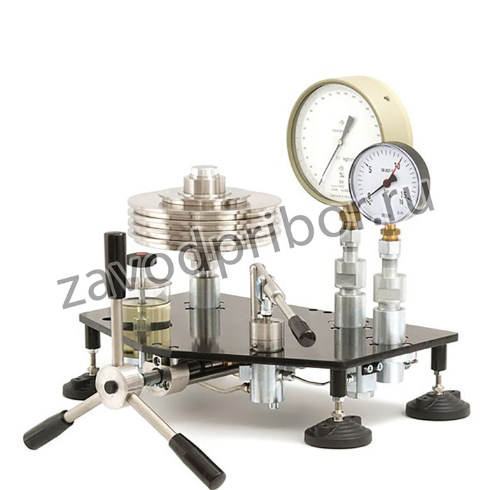 МП-600 — манометр грузопоршневой