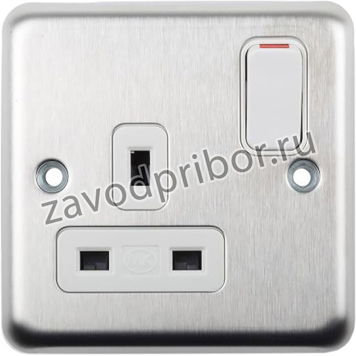 K2958BSS, Silver 1 Gang Plug Socket, 2P+E Poles, 13A, Type G - British