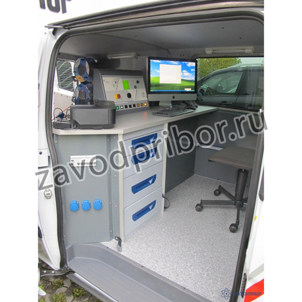 HVA90_19 — система для высоковольтных испытаний напряжением СНЧ до 90кВ СПЭ кабелей на 6, 10, 35и 110кВ (в стойке 19" для мобильных лабораторий)