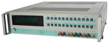 Вольтметр В1-18