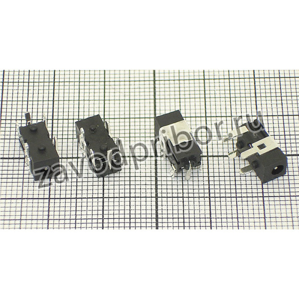 Разъем универсальный для планшетов, электронных книг, телефонов и т.д. №11 (0.7х2.5мм)