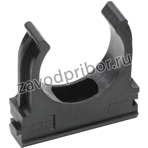 Держатель для труб (клипса) CF32 с защелкой черн. IEK CTA10D-CF32-K02-050