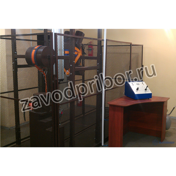 СМИ-600Р — стенд для механических испытаний защитных средств