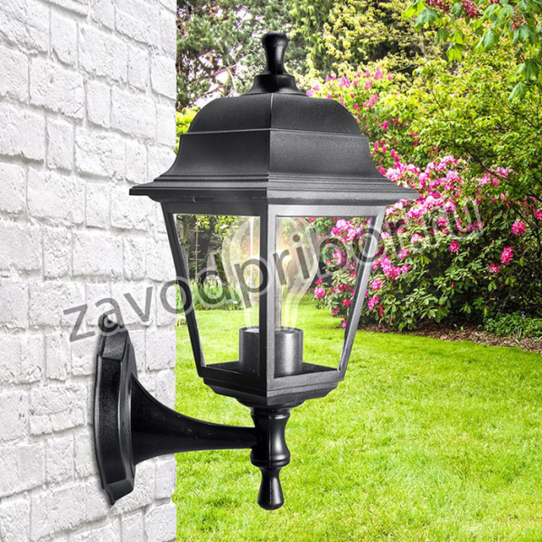 Садово-парковый светильник ЭРА НБУ 04-60-001 черный 4 гранный настенный IP44 Е27 max60Вт Б0048111